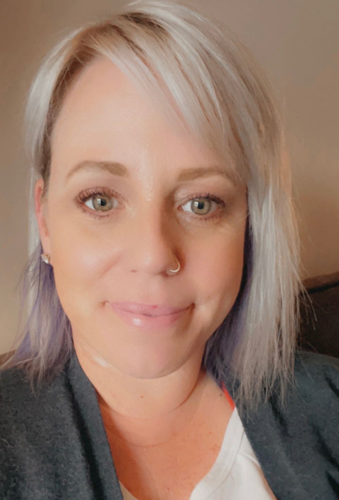 Rebecca Chapin Headshot